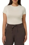 Travismathew Skyloft Light Performance T-shirt In Neutral