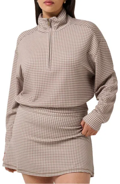 Travismathew Skyloft Printed Quarter Zip Sweatshirt In Multi