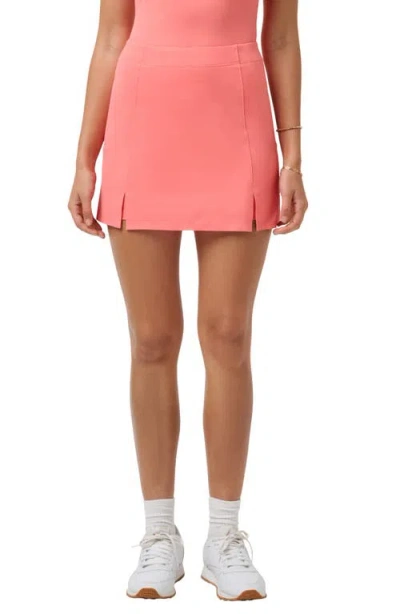 Travismathew Sunfire Skort In Porcelain Rose