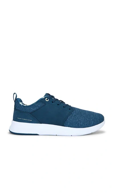 Travismathew The Daily Iii Le Sneakers In Blue