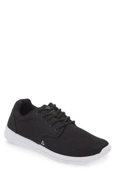 Travismathew The Daily Sneaker In Black