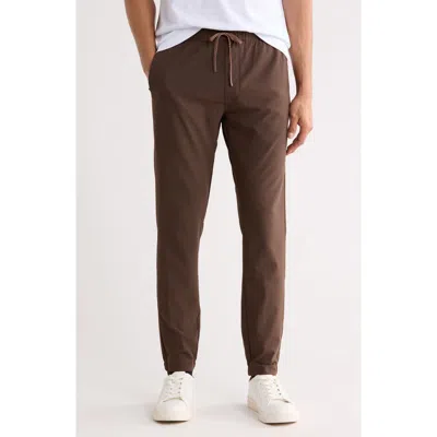 Travismathew Victory Joggers In Brown