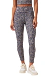 Travismathew Where It Counts Pocket Leggings In Cream Multi