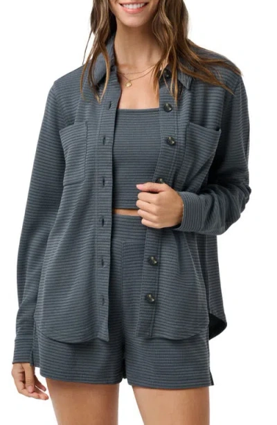 Travismathew Yacht Me Shacket In Ombre Blue