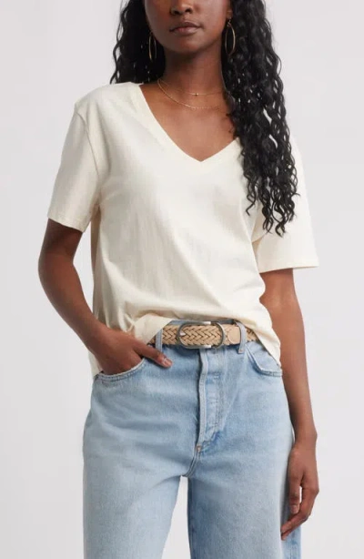 Treasure & Bond Core Cotton V-neck T-shirt In White