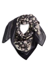 Treasure & Bond Cotton Gauze Bandana In Navy Blooming Flowers
