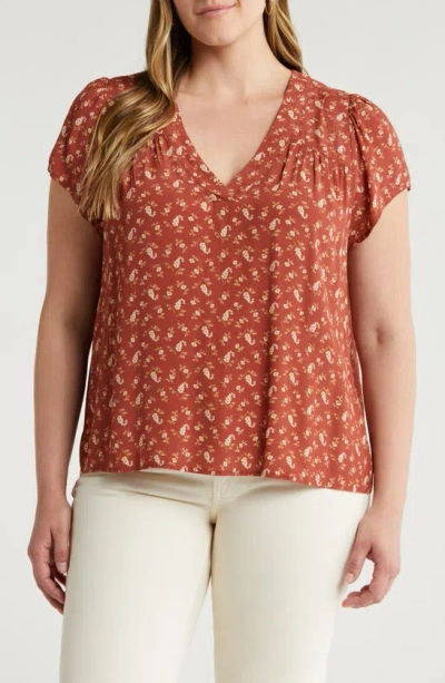 Treasure & Bond Floral V-neck Top In Brown Mahogany Little Paris