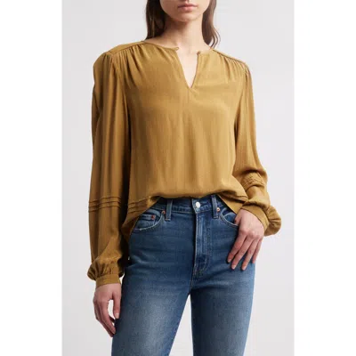 Treasure & Bond Keyhole Top In Brown Gold