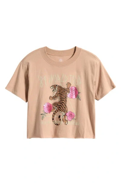 Treasure & Bond Kids' Crop Graphic T-shirt In Tan Taupe World Tour