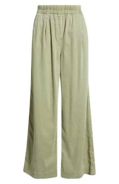Treasure & Bond Pleated Wide Leg Pull-on Pants In Olive Acorn