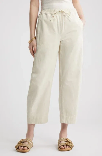 Treasure & Bond Pull-on Crop Barrel Leg Cotton Pants In White