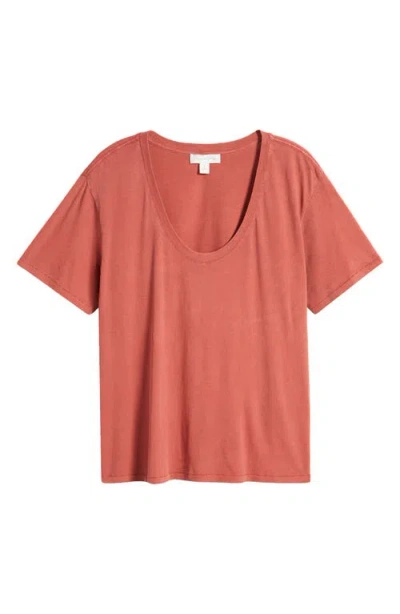 Treasure & Bond Relaxed Scoop Neck Cotton T-shirt In Rust Marsala