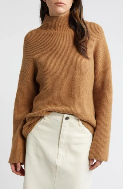 Treasure & Bond Relaxed Turtleneck Cotton Blend Sweater In Brown Bear