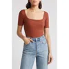 Treasure & Bond Scoop Neck Rib Top In Rust Sequoia