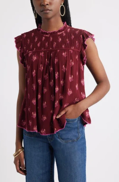 Treasure & Bond Shirred Ruffle Sleeve Top In Burgundy