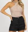 TREND SHOP KNIT CROSSNECK HALTER TOP IN LIGHT TAUPE