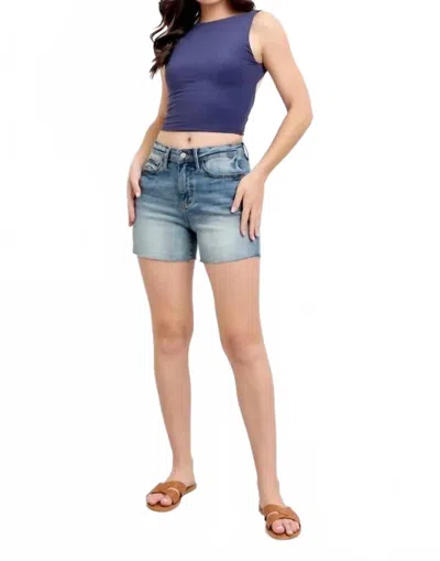 Trendsi High Waist Star Seam Detail Denim Shorts - Plus In Medium Wash In Blue