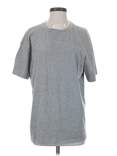 Pre-owned Trendy Queen Active T-shirt In Gray