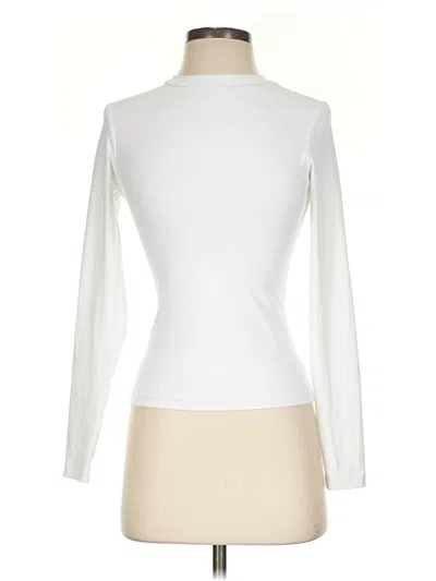 Pre-owned Trendy Queen Long Sleeve Turtleneck In Ivory