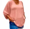 Très Bien Mimi V-neck Cinched Sleeve Top In Mauve In Pink