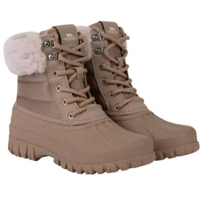 Trespass Briony Snow Boots In Neutral