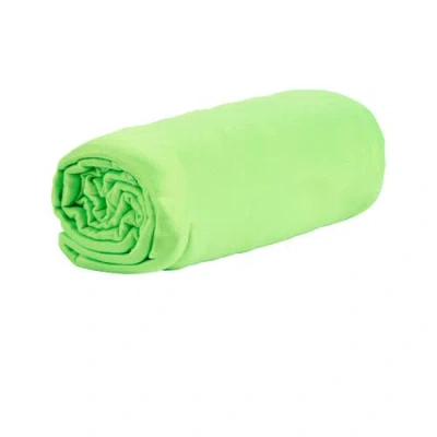 Trespass Compatto Dryfast Towel In Green