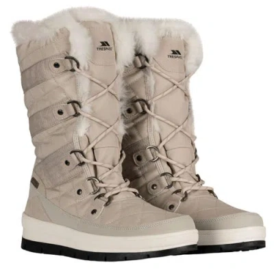 Trespass Evelyn Snow Boots In Neutral