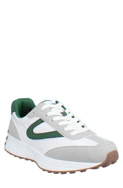 Tretorn Match Jogger Sneaker In White/green
