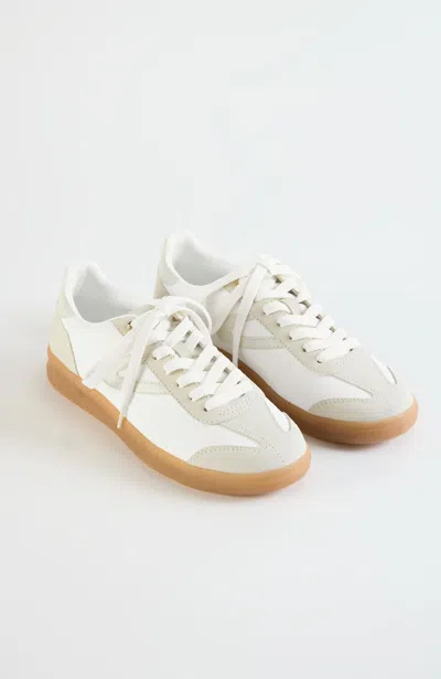 Tretorn Skylar Sneakers In White