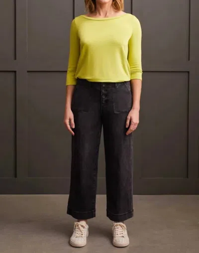 Tribal Audrey Hugging Wide Crop Jeans W/ Pockets In Stone Black In Multi