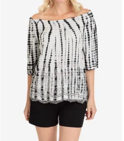 Tribal Embroidered On/off Shoulder Top In Black/white