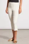 Tribal Flatten It Pull On Capri Pants In French Oak In Multi