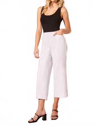 Tribal Flatten It Pull-on With Eyelets Capri In White