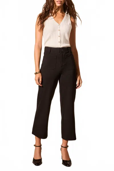 Tribal High Rise Capri Pant With Pockets In Black