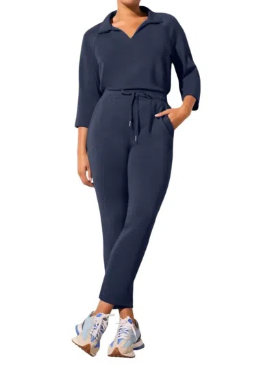 Tribal Techno Lux Pull-on Capri With Side Slits In Jet Blue In Multi