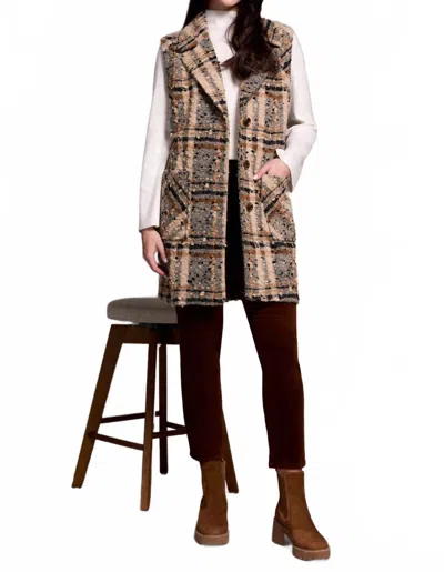Tribal Wide Notch Collar Vest In Sandstone In Neutral