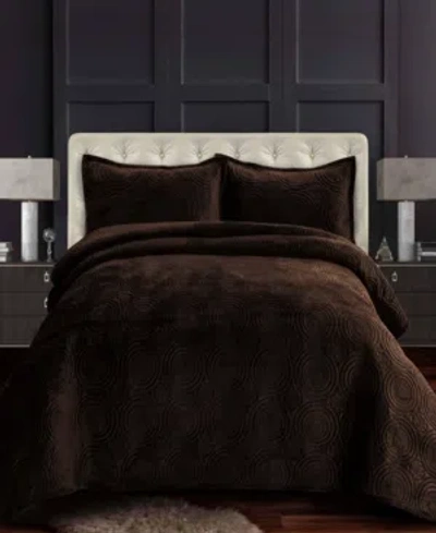 Tribeca Living Capri Medallion Velvet Oversized Solid 3 Piece Quilt Set, Queen In Dark Brown