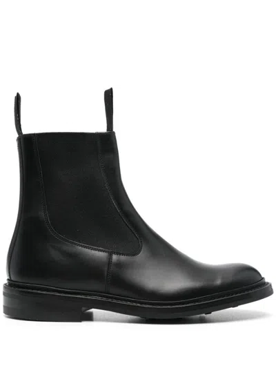 Tricker's Stephen Beatles Low Dainite Sole Shoes In Black