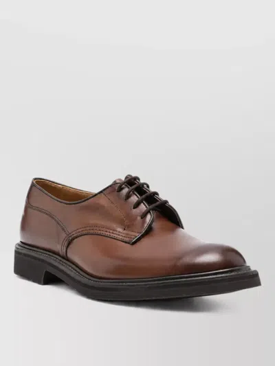 Tricker's Calf Leather Lace-up Derby Shoes In Brown