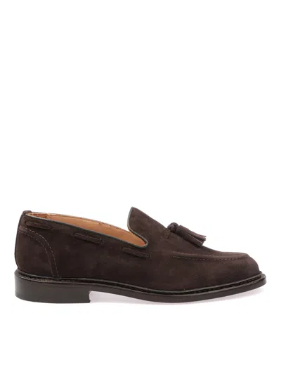 Tricker's Tassel Loafers In Luxurious Suede With Refined Detailing In Brown