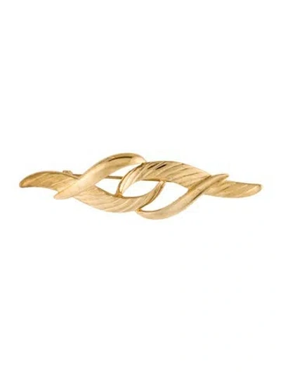 Pre-owned Trifari Brooch ™ In Multi