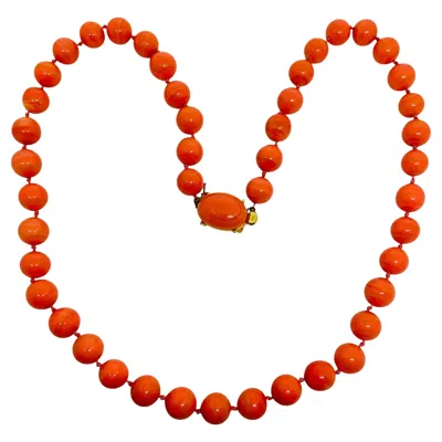Pre-owned Trifari Crown Signed Vintage Gold Tone Coral Glass Beaded Designer Necklace In Red