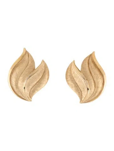 Pre-owned Trifari Double Leaf Clip-on Earrings In Multicolor