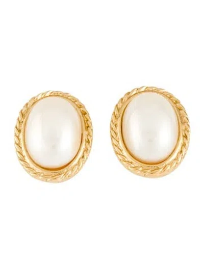 Pre-owned Trifari Faux Pearl Stud Earrings In Multi