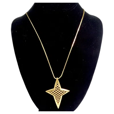 Pre-owned Trifari Gold Tone Star Pendent Necklace In Multi