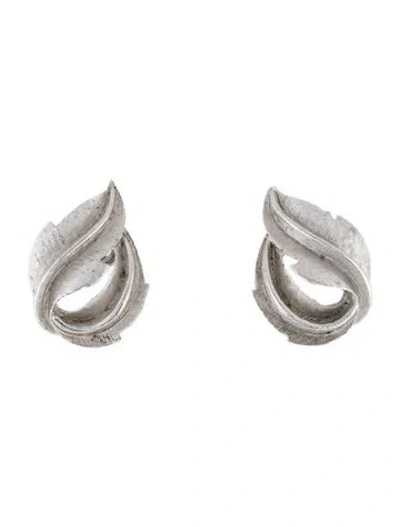 Pre-owned Trifari Leaf Clip On Earrings In Multi