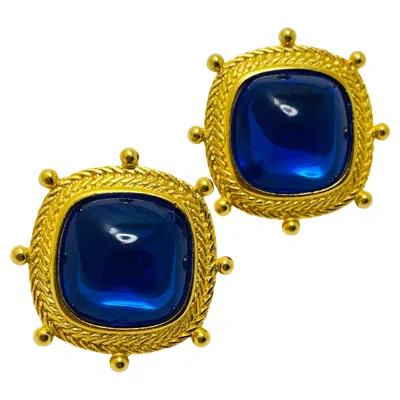 Pre-owned Trifari Signed Gold Tone Sapphire Glass Designer Clip On Earrings In Blue