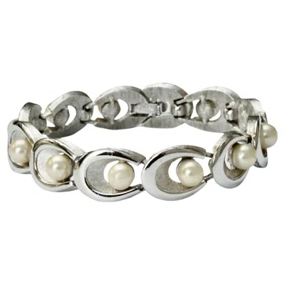 Pre-owned Trifari Silver Plated Brushed And Shiny Bracelet With Faux Pearls Circa 1960s In Multi
