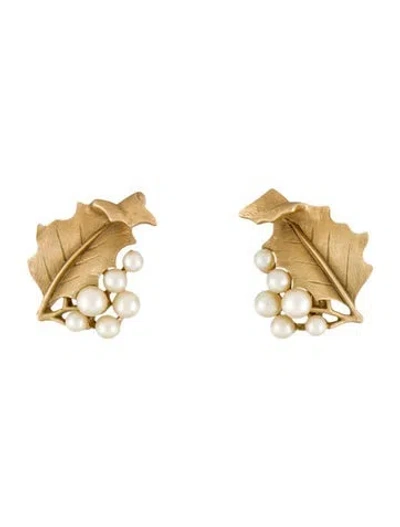 Pre-owned Trifari Vintage Faux Pearl Leaf Clip-on Earrings In White