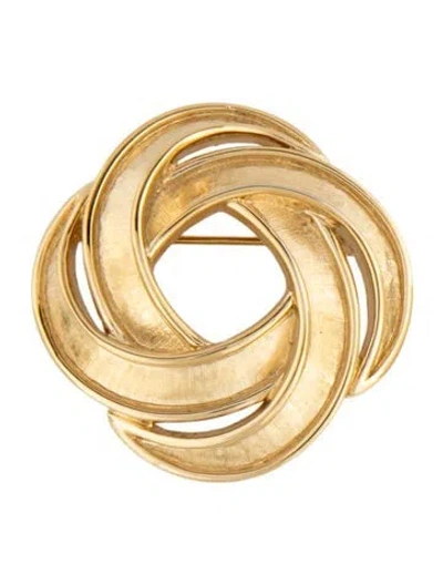 Pre-owned Trifari Vintage Round Pin Brooch In Multicolor
